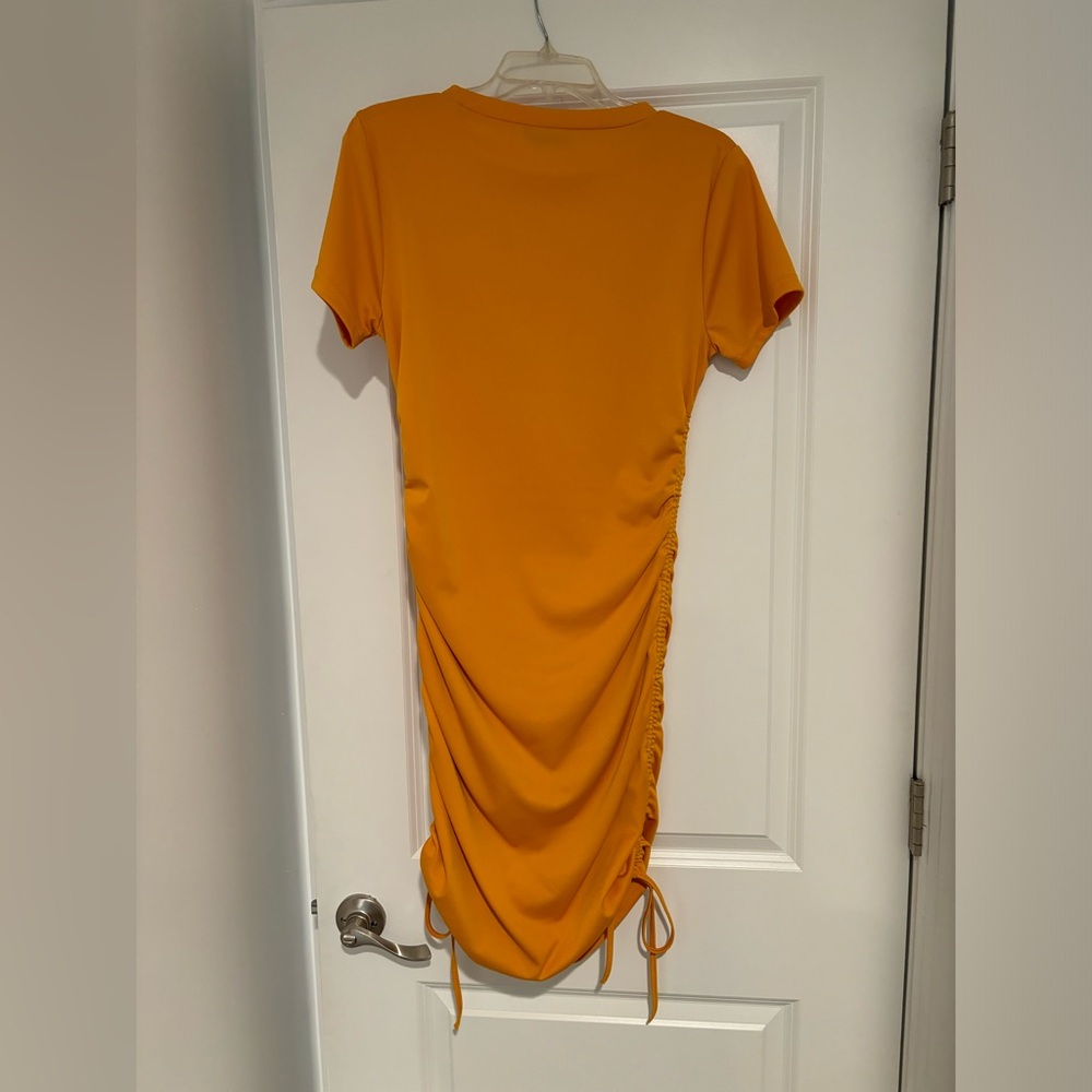 SHEIN Ruched Dress - Picture 2 of 6